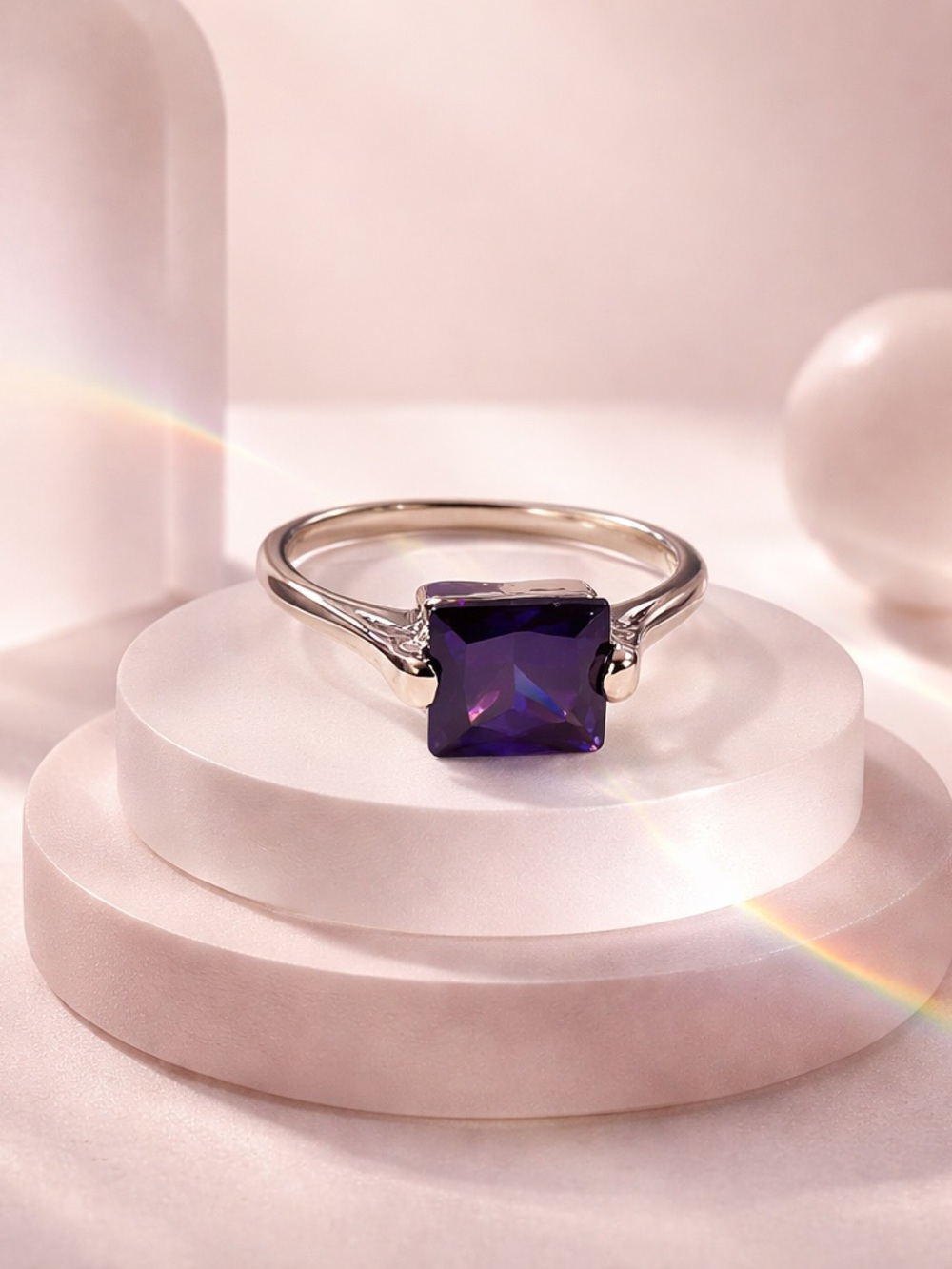 Princess Cut 1-1/2 Carat Lab Deep Purple Hue Ring 6 Silver Tone NEW - Picture 3 of 9